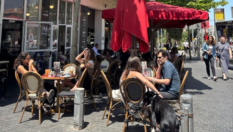 נוקטורנו - בית וקפה