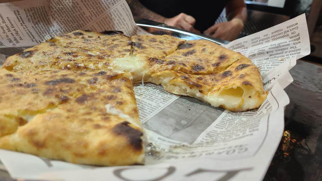 חצ'אפורי האחיות