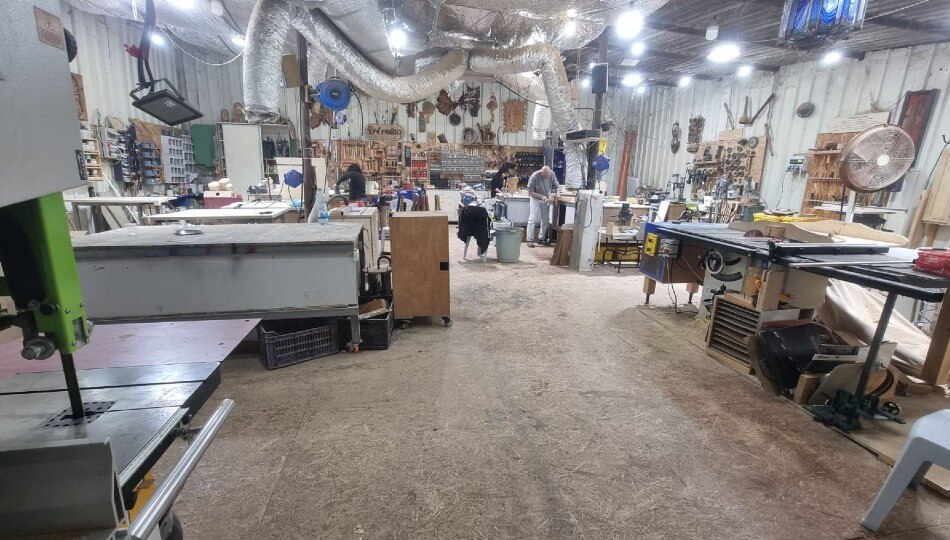 הסטודיו לעץ