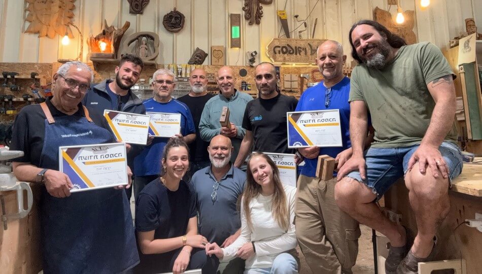 הסטודיו לעץ