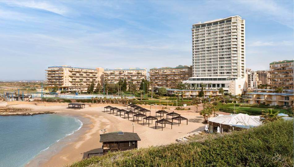 מלון ג'ייקוב ריזורט חדרה