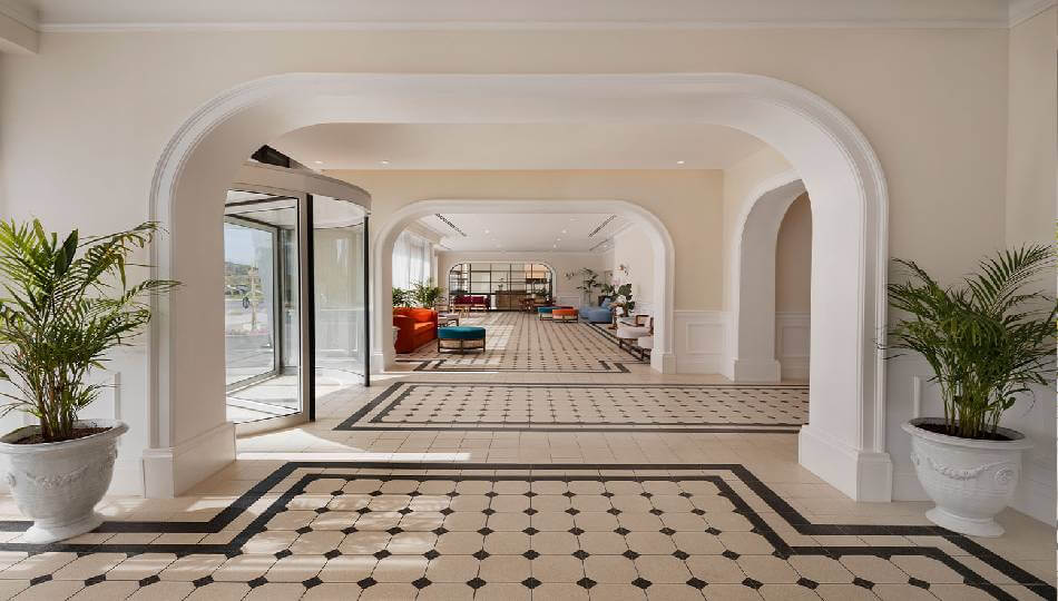 מלון ג'ייקוב ריזורט חדרה