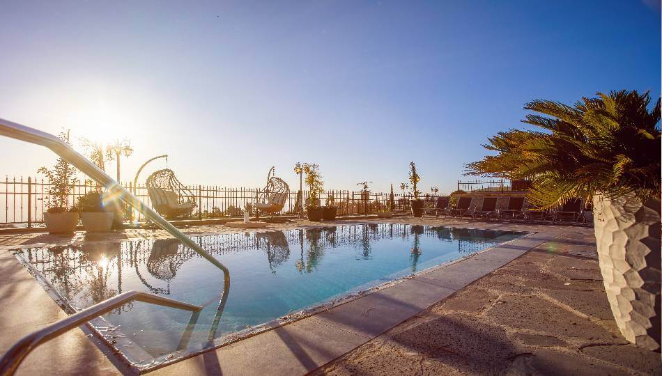 מלון ג'ייקוב נווה אטי