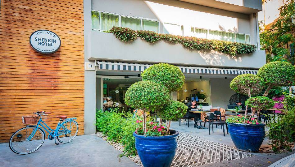 מלון ג'ייקוב שינקין ת