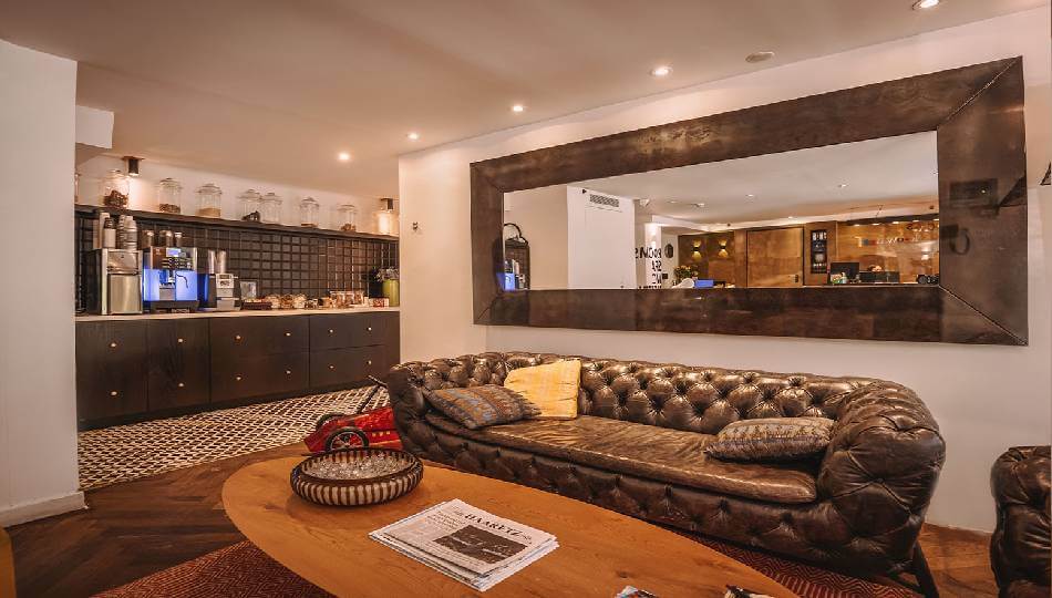 מלון ג'ייקוב שינקין ת