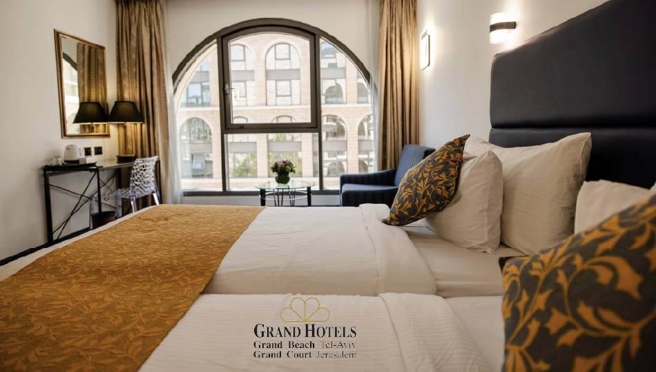 נופש + סיור חנוכיות