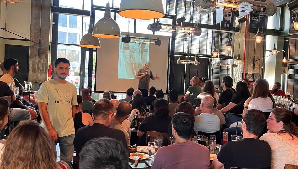 שובר לJEMS רחובות