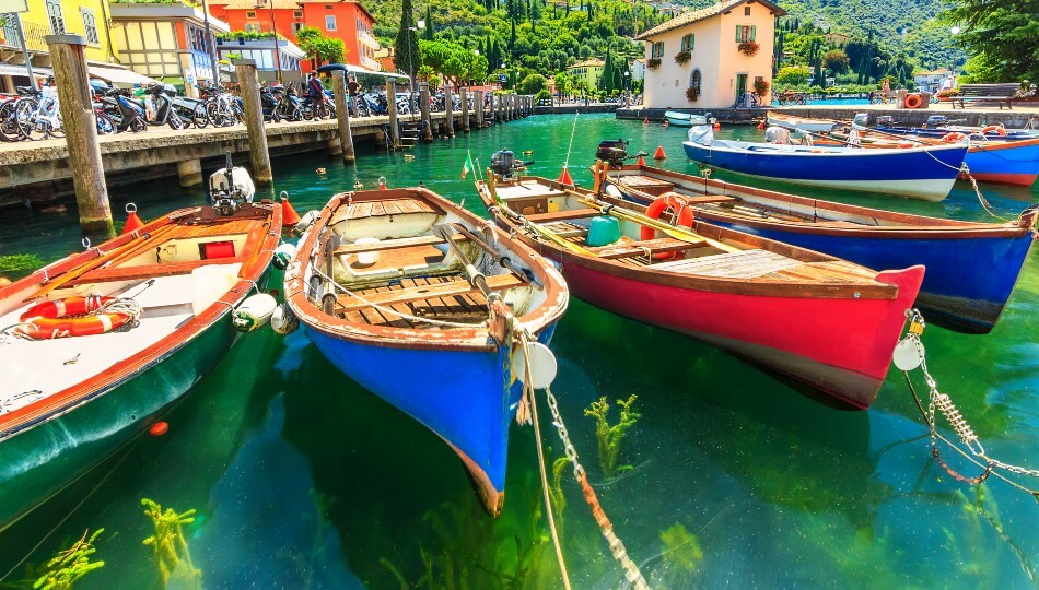 PEGASUS - איטליה בקרנבלים