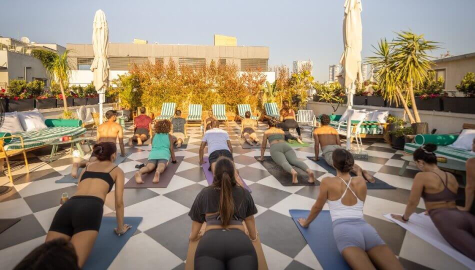 צ'ק אאוט מאוחר ב-Loginn