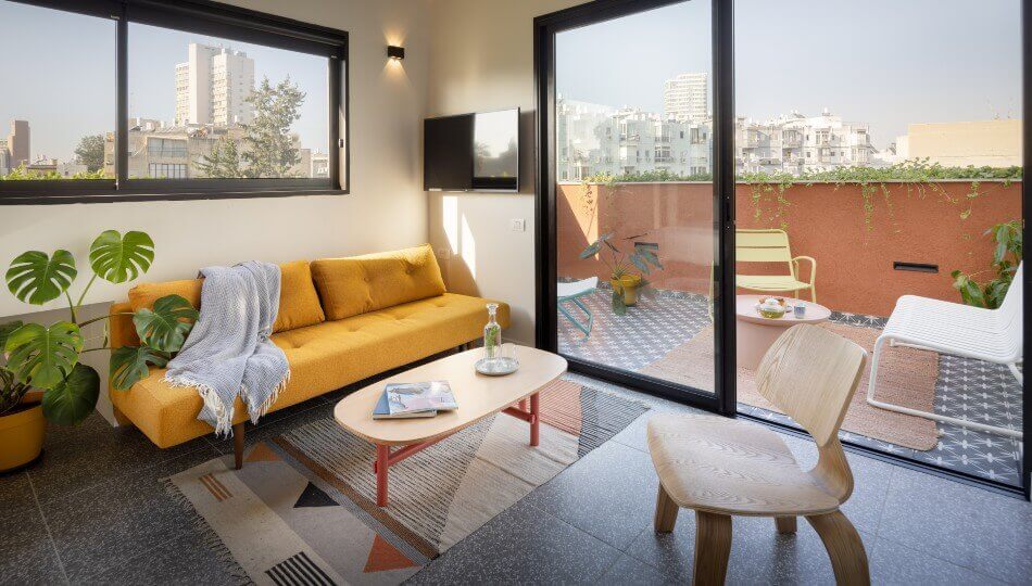 צ'ק אאוט מאוחר ב-Loginn