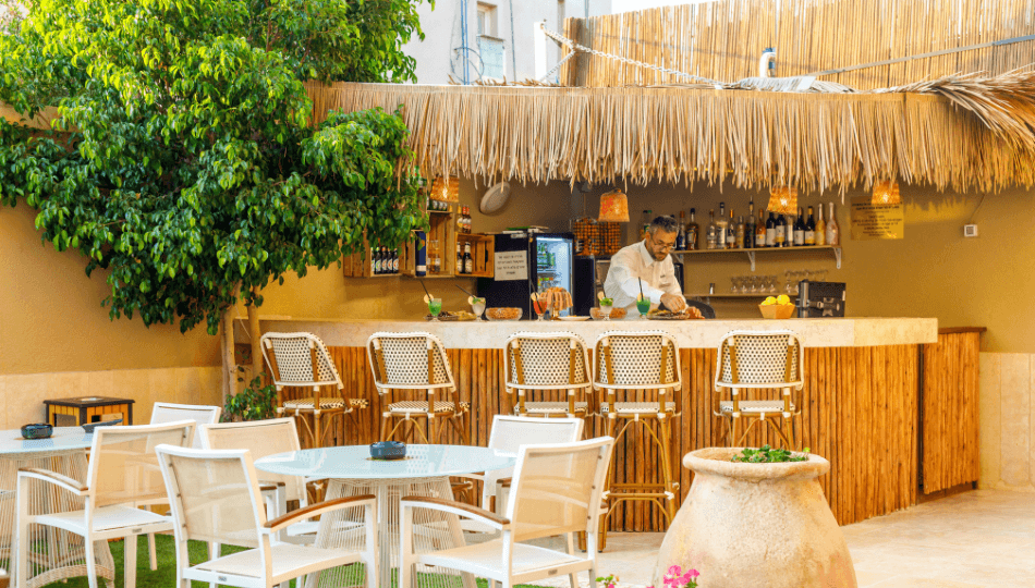 SMART HOTELS